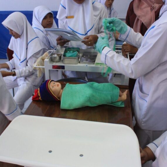 KULIAH UMUM KESEHATAN LINGKUNGAN, MAKANAN MINUMAN, PEMUKIMAN PASCA BENCANA